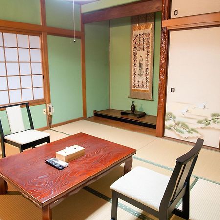 Takayanagi Ryokan - Vacation Stay 88528V Takamatsu Luaran gambar