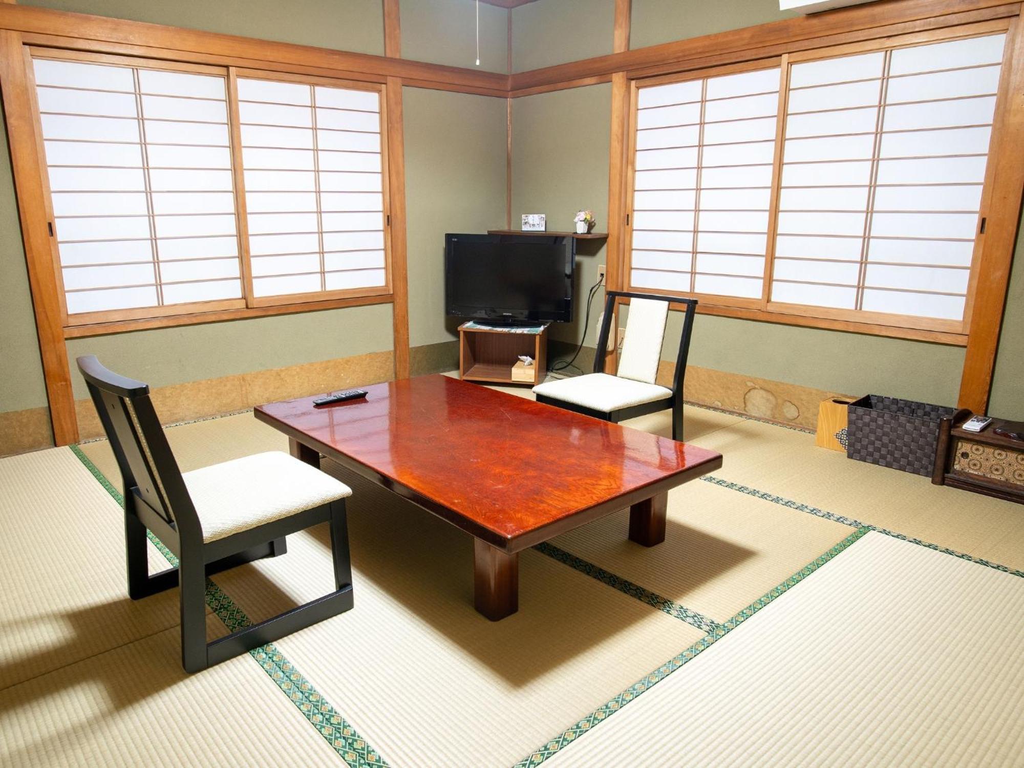 Takayanagi Ryokan - Vacation Stay 88528V Takamatsu Luaran gambar